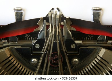 Jammed Typewriter 