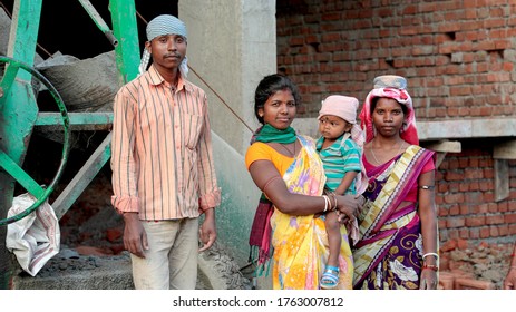 Jamshedpur, Jharkhand / India - 01 June 2020: Portrait Of A Family Working At Construction Site