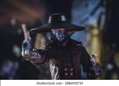 JAN 1 2021: Star Wars Duros Bounty Hunter Cad Bane From The Clone Wars Era - Hasbro Action Figure