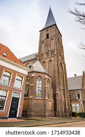 January 10, 2020. H. Aartsengel Michael Kerk - Church By The Water Canal In Winter