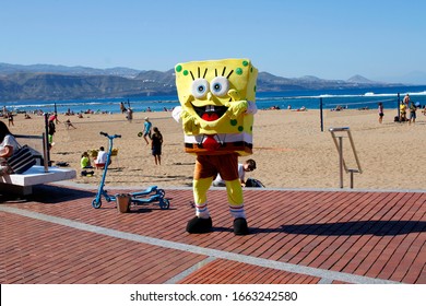 JANUARY 2020 - LAS PALMAS: a "Spongebob" comic character at the city beach, Playa de las Canteras, Las Palmas, Gran Canaria, Canary Islands, Spain.