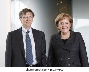 JANUARY 23, 2008 - BERLIN: Microsoft founder Bill Gates and Chancellor Angela Merkel at a meeting in the Chanclery in Berlin.