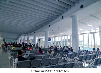 Januray 4 2018 Komodo Flores Indonesia : Waiting Room In Komodo Airport 