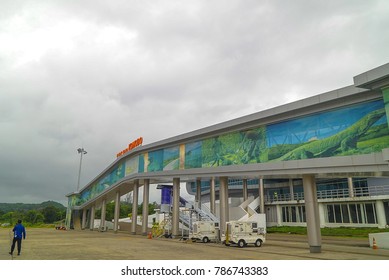 Januray 4 2018 Komodo Flores Indonesia : Komodo Airport 