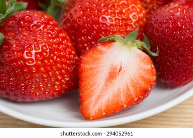 Bahasa arab dalam strawberi Strawberry(strawberi) (Makanan)