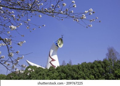 太陽の塔 の写真素材 画像 写真 Shutterstock