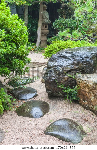 10,841 Japanese Courtyard Images, Stock Photos & Vectors | Shutterstock