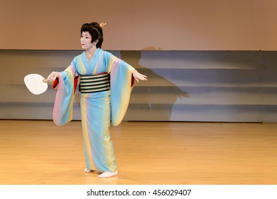 Japanese Dance