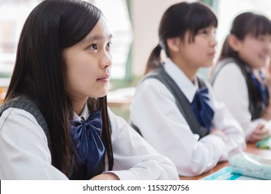 Japanese female students to sit in the classroom