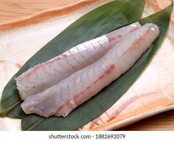 Japanese flathead fillet. Cut into thin slices and eat with sashimi.