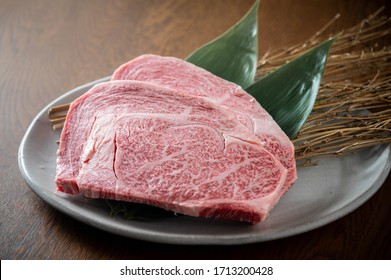 japanese marbled fatty wagyu ribeye beef 