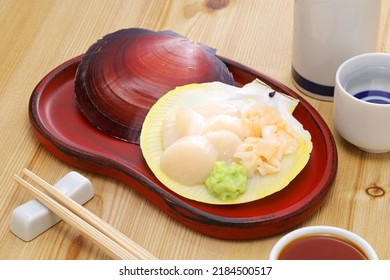 Japanese Moon Scallop Sashimi With Rice Wine