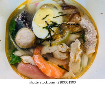 Japanese Seafood Udon Noodle Soup