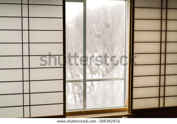 Japanese sliding paper\
window