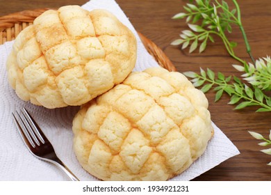 Melonpan Images Photos Et Images Vectorielles De Stock Shutterstock