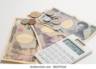 Japanese Yen and Calculator