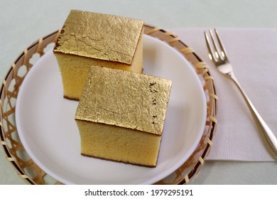 Japanese-style Castella Cake With Gold Leaf