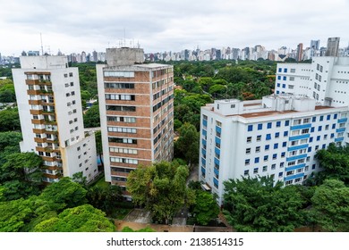 Jardins Neighborhood And Vila Olímpia In São Paulo Capital. Architecture And Urban Movement In The Daily Life Of The City. March 2022.