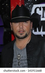 Jason Aldean At The 2013 CMT Music Awards, Bridgestone Arena, Nashville, TN 06-05-13