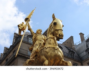 Jeanne D'Arc Statue