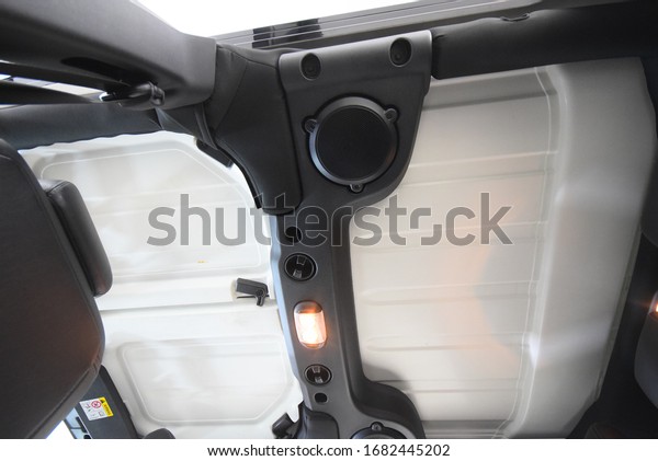 Jeep\
Wrangler 2016 cockpit interior details \
cabin