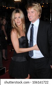 Jennifer Aniston And Owen Wilson   At Los Angeles Premiere Of 'Marley And Me'. Mann Village Theater, Los Angeles, CA. 12-11-08