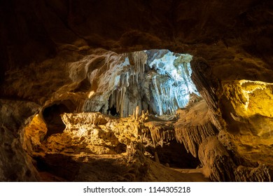 Jenolan Cave In Australia, A Solutional Cave