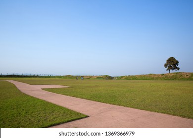 Jeongbuk-dong Fortress Is The Holy Land Of The Three Kingdoms Period.