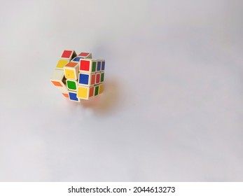 Jepara, Jawa Tengah, Indonesia - Sep 19, 2021 : Multicolor Rubic Cube On The White Background. Rubic Cube Invented By A Hungarian Architect Erno Rubik In 1974.