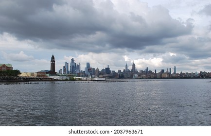 Jersey City, New Jersey, USA - August 22, 2021: A Quick Glance Of The New York City Skyline Before Hurricane Henri Arrived The Area.