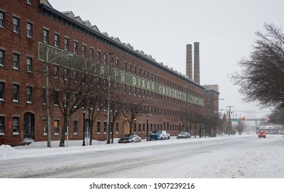 Jersey City, NJ  USA - February 1, 2021: Nor'easter Snowstorm In Jersey City, NJ