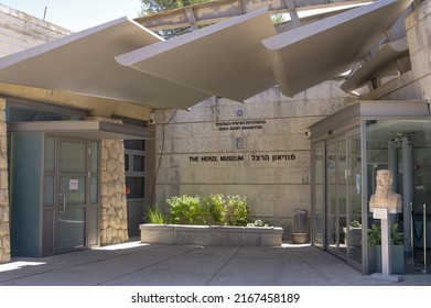 Jerusalem Israel 05062022 Herzel Museum On Stock Photo 2167458189 ...