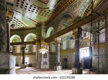 JERUSALEM OLD TOWN, ISRAEL - NOVEMBER 2, 2014: Interior Of Dome On The Rock On Temple Mount.