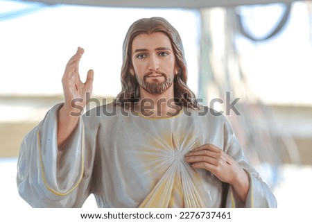 Jesus Christ Divine Mercy Christian religious statue