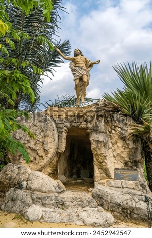 Jesus has risen and the tomb is empty