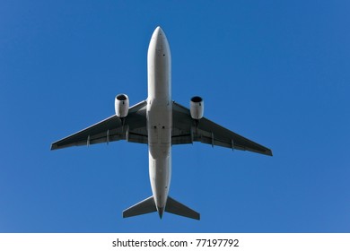 Jet Airliner Flying Overhead