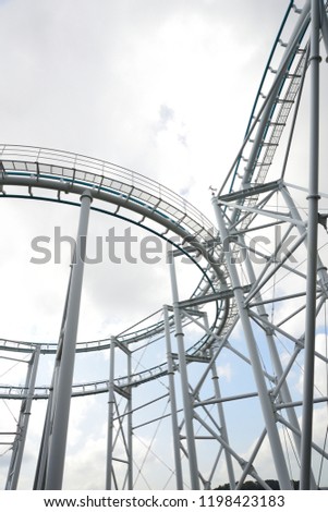 jet coaster and sky