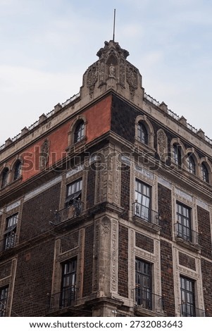 Jewelers Building (Edificio de Joyeros) - Old Merchants Portal Building (Viejo Portal de Mercaderes) at Zocalo square - Mexico City, Mexico