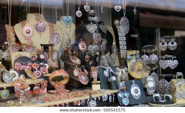 Jewelry store\
show-window.