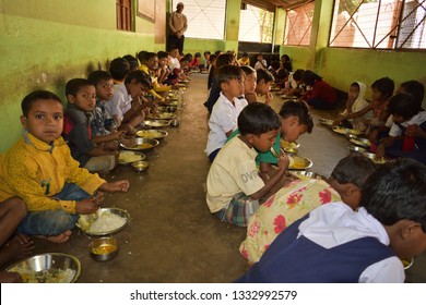 Jhargram, West Bengal, India- January 30, 2019: Mid Day Meal Program, An Indian Government Initiative, Is Being Running In A Primary School. Pupils Are Taking Their Meal.