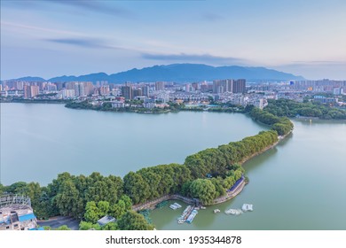 Jiangxi, China - Aug 26, 2019: An Aerial View Of Jiujiang City Along The Yangtze River In Central China. In 1998, The Great Flood Of The Yangtze River Basin, Was The Most Serious Flood Disaster.