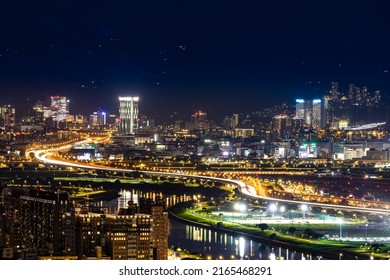 Jiantan Mountain,Taipei City,Taiwan,June 4, 2022:The Night View Of Taipei City Shot With Slow Shutter From The Top Of The Mountain