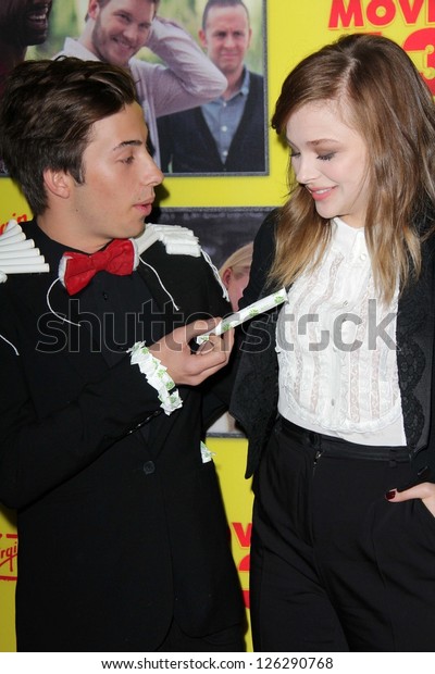 Jimmy Bennett Chloe Grace Moretz Movie Stok Fotografi Simdi Duzenle 126290768