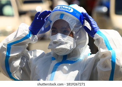 Jitra, Malaysia - September 13, 2020: Swab Test Had Been Done To All Close Contact Pupil And Staff Of Sekolah Kebangsaan Jitra Due To Positive Covid-19, Managed By The Frontliners