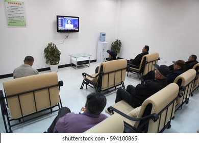 JIUJIANG CHINA-July 22, 2013: The Elderly Living In The Community Home Care Service Center, In Eastern China's Jiujiang, Jiangxi Province. Here For The Elderly To Free Fitness,entertainment, Meals.