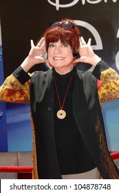 Jo Anne Worley At The World Premiere Of 'Earth'. El Capitan Theatre, Hollywood, CA. 04-18-09