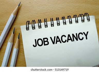 25,394 Job vacancy sign Images, Stock Photos & Vectors | Shutterstock