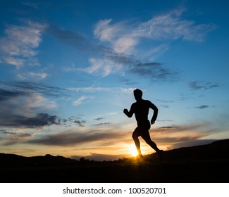 13,016 Runner silhouette sunset Images, Stock Photos & Vectors ...