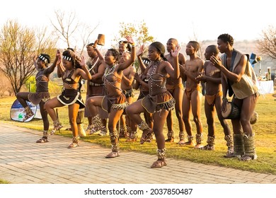 JOHANNESBURG, SOUTH AFRICA - Aug 11, 2021: Traditional African Dancers Performing In Tribal Clothing And Adornments In Johannesburg