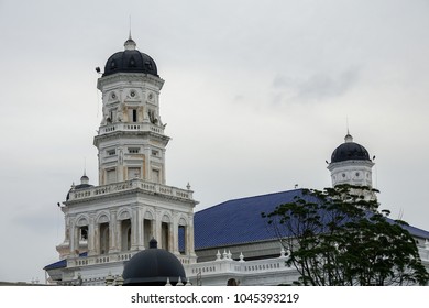 Masjid abu bakar Images, Stock Photos & Vectors  Shutterstock